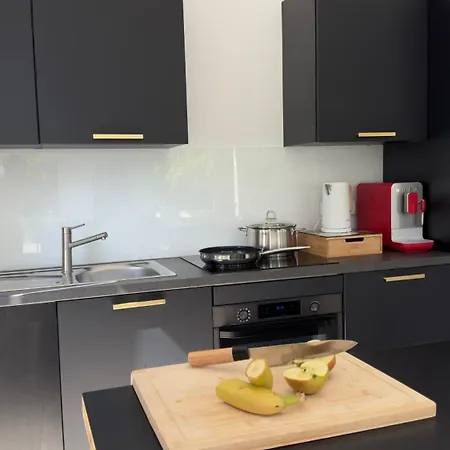 Apartmán Luxurioese Wohlfuehloase Im Neusser Stadionviertel - Blnm Neuss