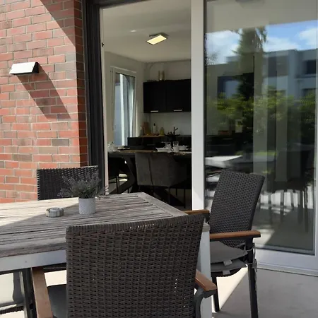 Luxurioese Wohlfuehloase Im Neusser Stadionviertel - Blnm *