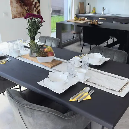 Luxurioese Wohlfuehloase Im Neusser Stadionviertel - Blnm Neuss