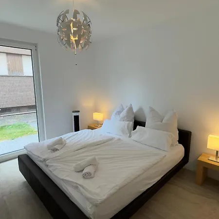 Luxurioese Wohlfuehloase Im Neusser Stadionviertel - Blnm *