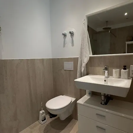 Luxurioese Wohlfuehloase Im Neusser Stadionviertel - Blnm Neuss