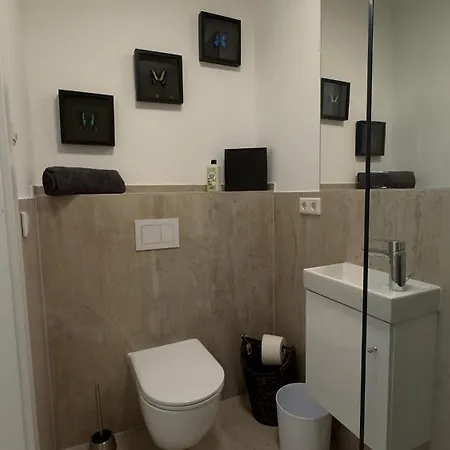 Apartmán Luxurioese Wohlfuehloase Im Neusser Stadionviertel - Blnm