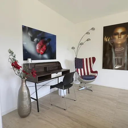 Luxurioese Wohlfuehloase Im Neusser Stadionviertel - Blnm