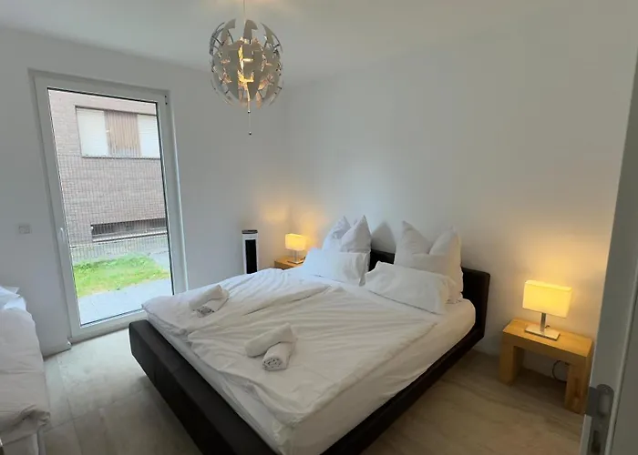 Luxurioese Wohlfuehloase Im Neusser Stadionviertel - Blnm *