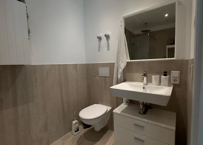 Luxurioese Wohlfuehloase Im Neusser Stadionviertel - Blnm 노이스