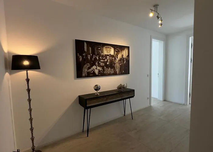 Luxurioese Wohlfuehloase Im Neusser Stadionviertel - Blnm * 노이스