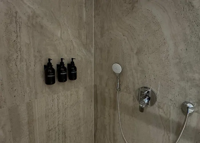 Luxurioese Wohlfuehloase Im Neusser Stadionviertel - Blnm 아파트