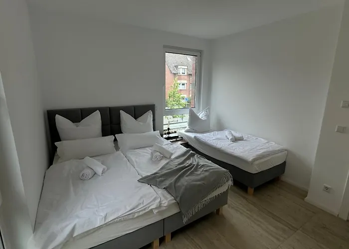 Luxurioese Wohlfuehloase Im Neusser Stadionviertel - Blnm *