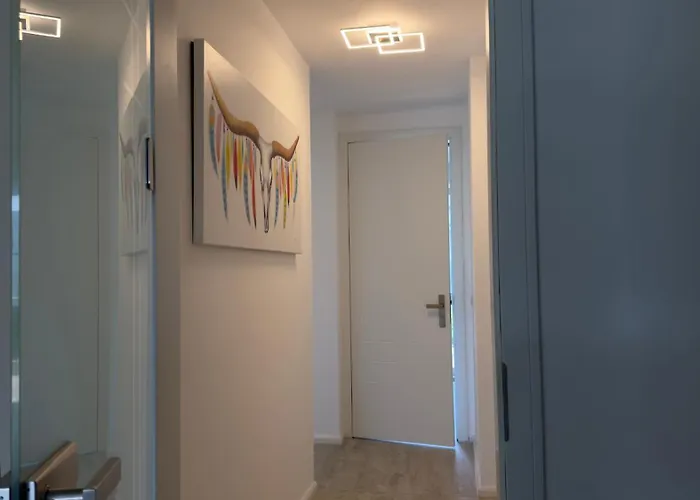 Luxurioese Wohlfuehloase Im Neusser Stadionviertel - Blnm 아파트 *